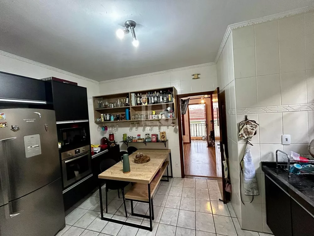 Sobrado à venda com 3 quartos, 180m² - Foto 5