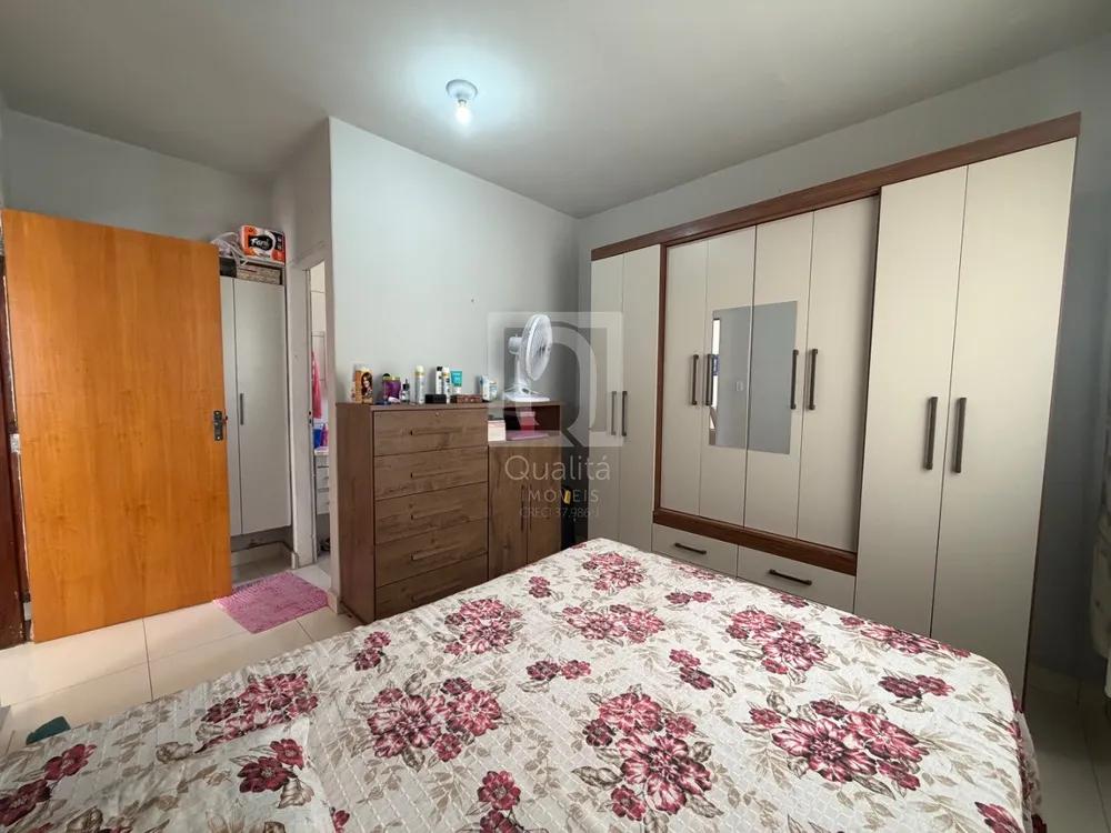 Casa, 3 quartos, 131 m² - Foto 2