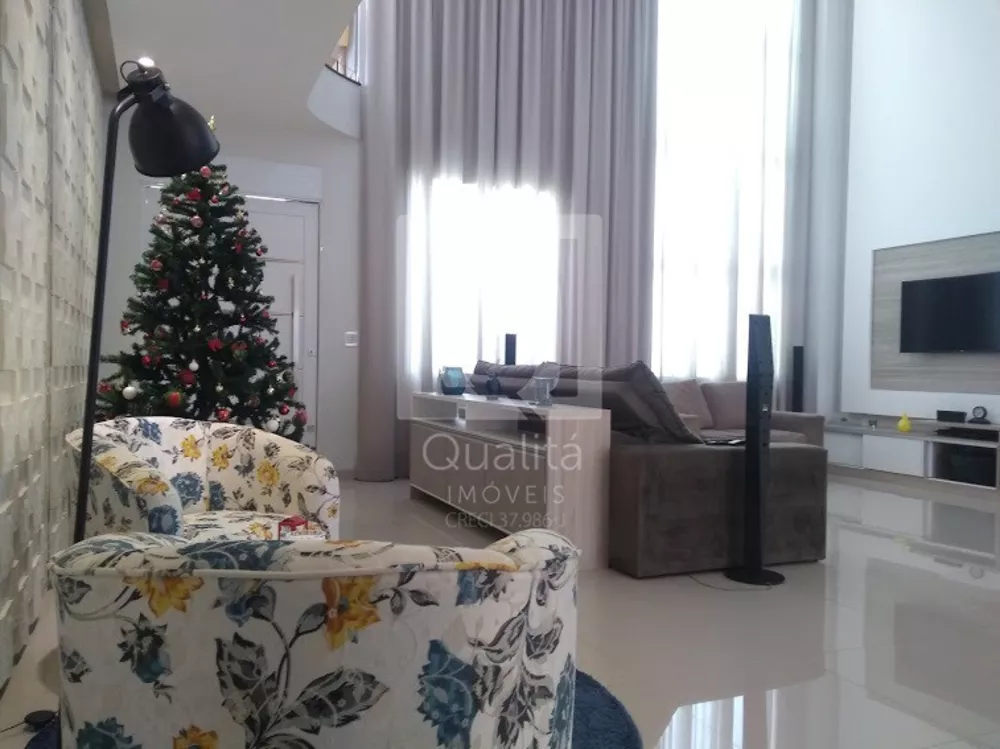 Casa de Condomínio à venda com 3 quartos, 268m² - Foto 2