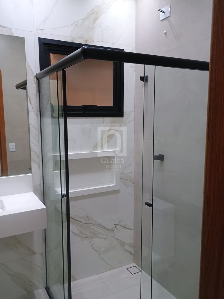 Casa à venda com 2 quartos, 145m² - Foto 14