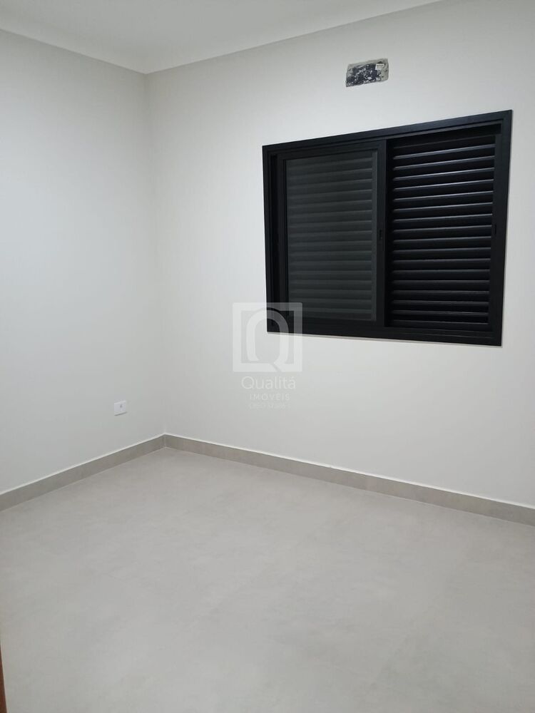 Casa à venda com 2 quartos, 145m² - Foto 9
