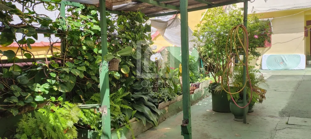Casa, 5 quartos, 304 m² - Foto 1