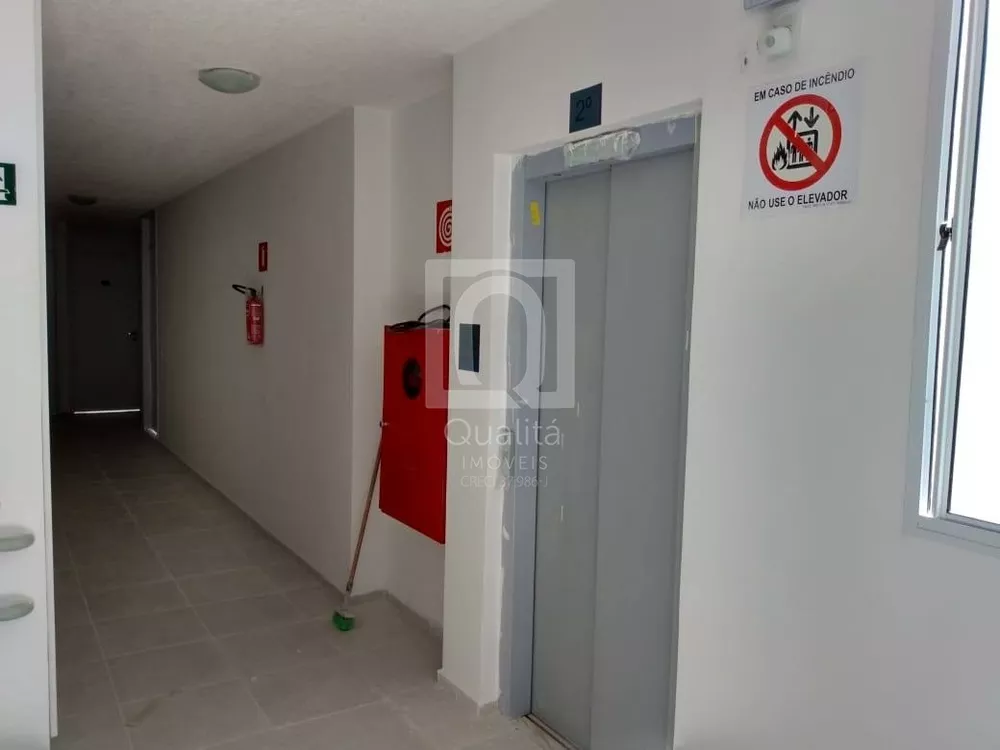 Apartamento à venda com 2 quartos, 43m² - Foto 11