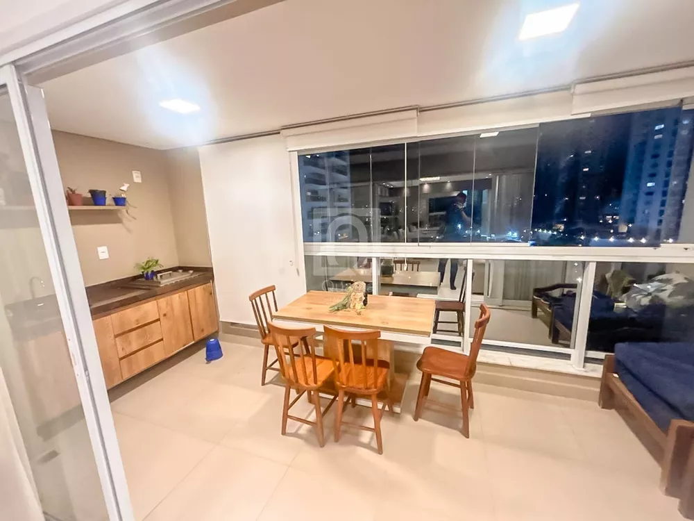 Apartamento à venda com 3 quartos, 140m² - Foto 5