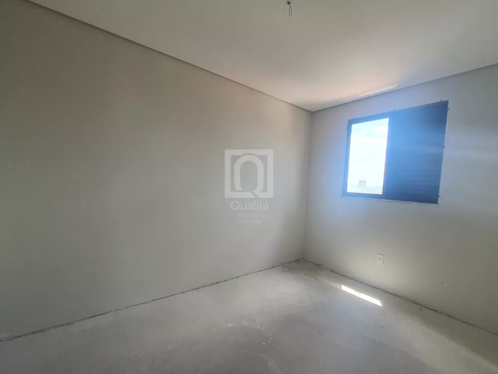 Apartamento à venda com 2 quartos, 70m² - Foto 11