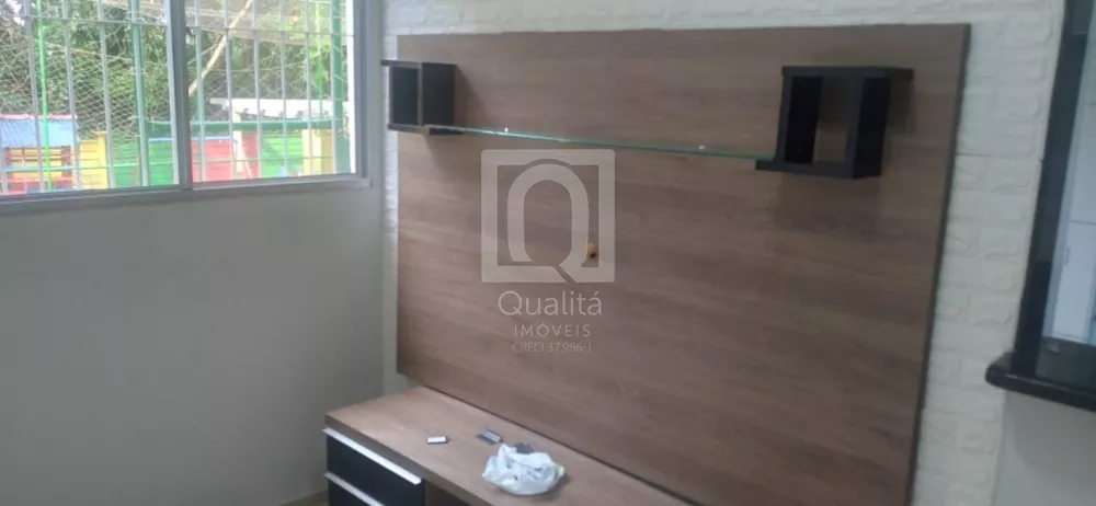 Apartamento à venda com 3 quartos, 67m² - Foto 2