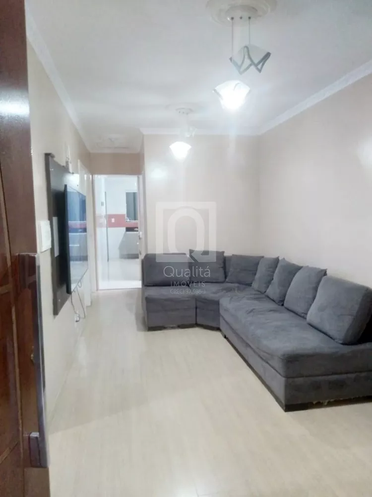 Casa à venda com 2 quartos, 150m² - Foto 1