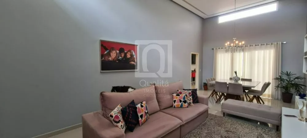 Casa de Condomínio à venda com 4 quartos, 230m² - Foto 4