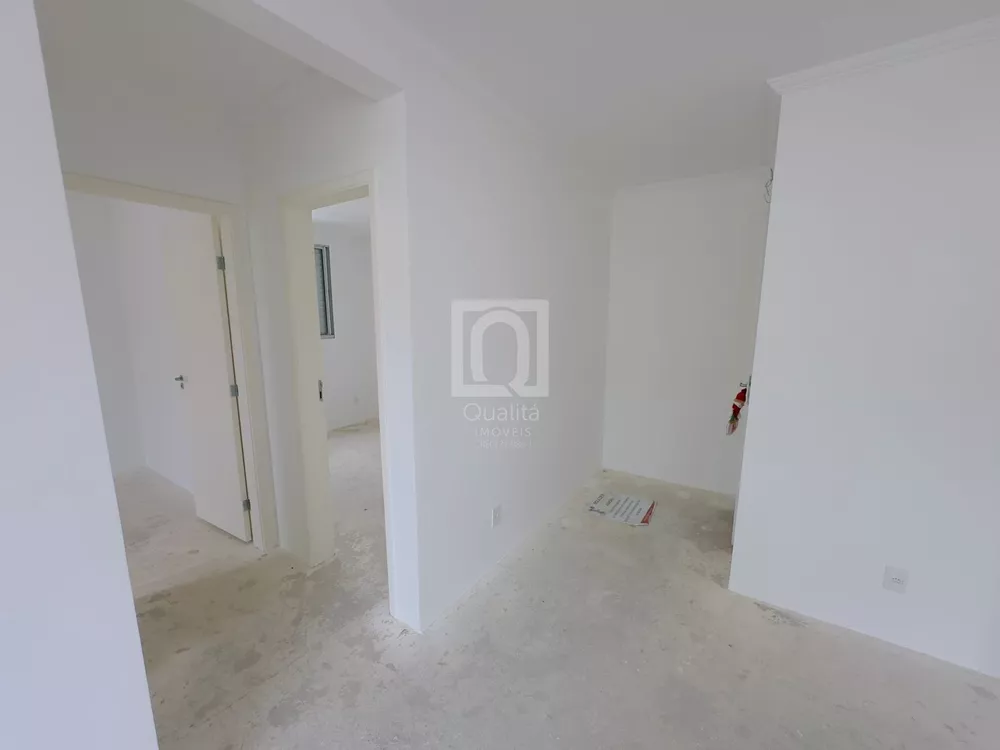 Apartamento à venda com 2 quartos, 45m² - Foto 3