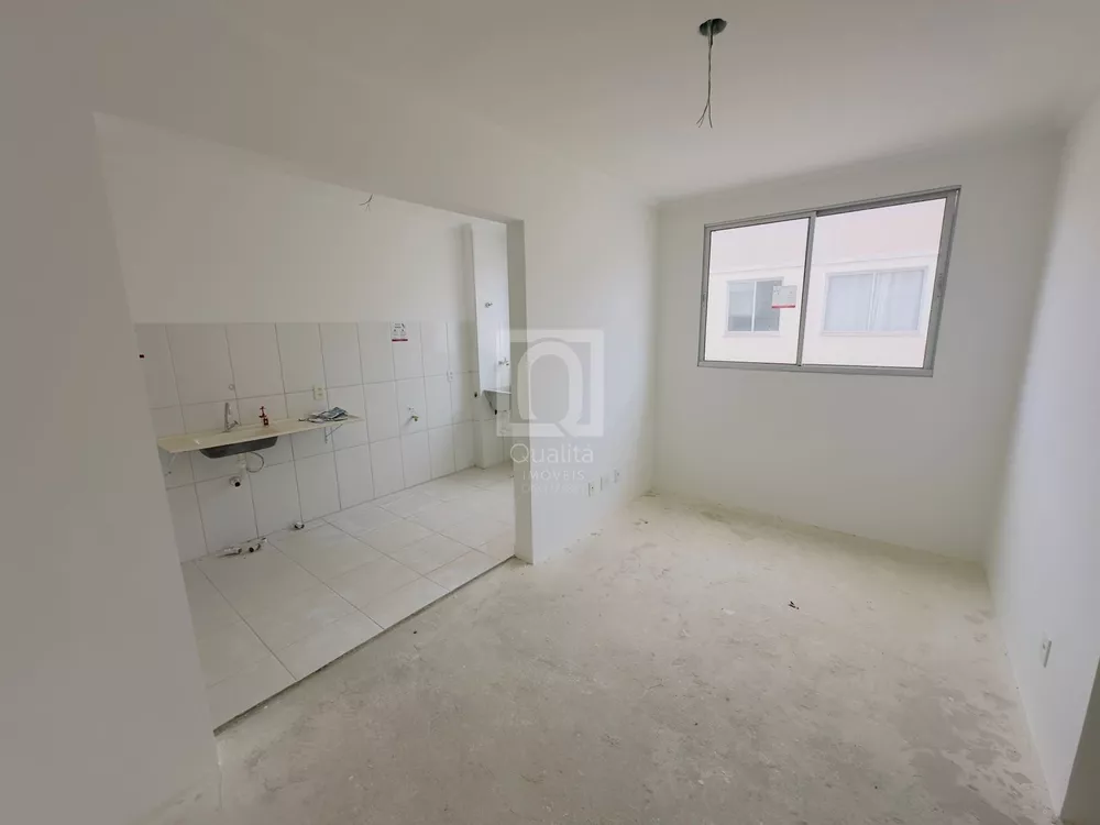 Apartamento à venda com 2 quartos, 45m² - Foto 4