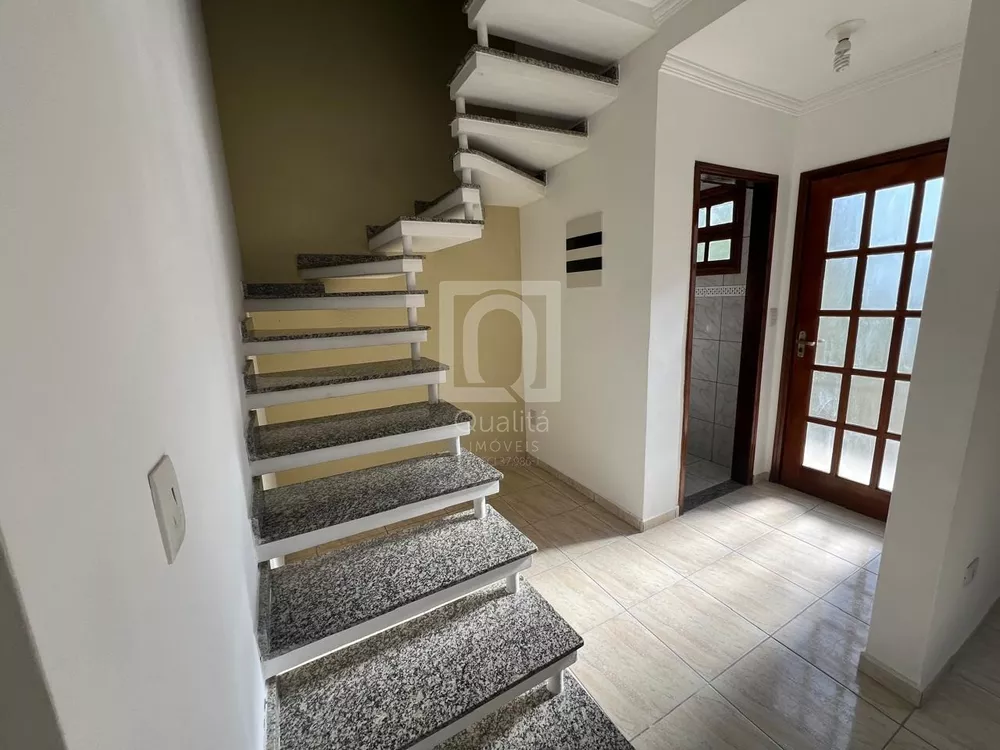 Casa de Condomínio à venda com 3 quartos, 125m² - Foto 2