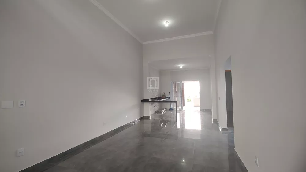 Casa de Condomínio à venda com 3 quartos, 208m² - Foto 2