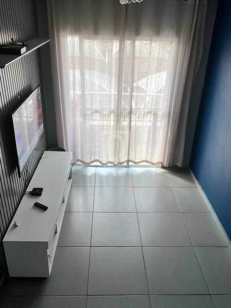 Apartamento à venda com 2 quartos, 53m² - Foto 2