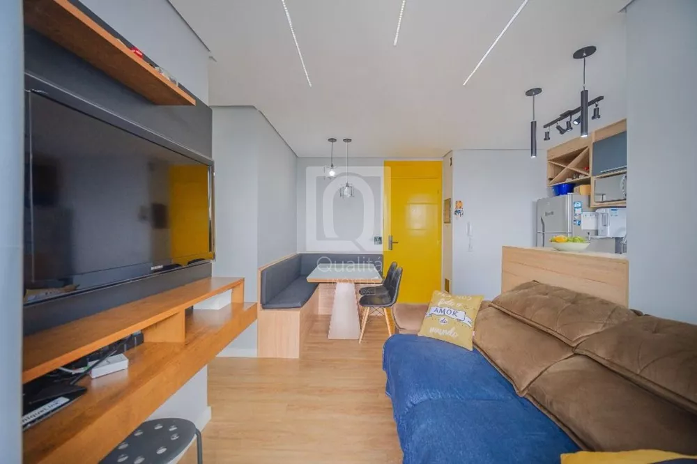 Apartamento à venda com 2 quartos, 48m² - Foto 2