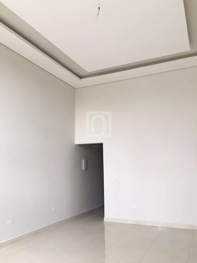 Casa à venda com 3 quartos, 250m² - Foto 4