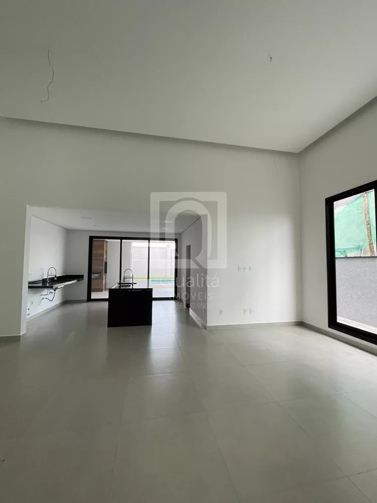 Casa de Condomínio à venda com 3 quartos, 240m² - Foto 5