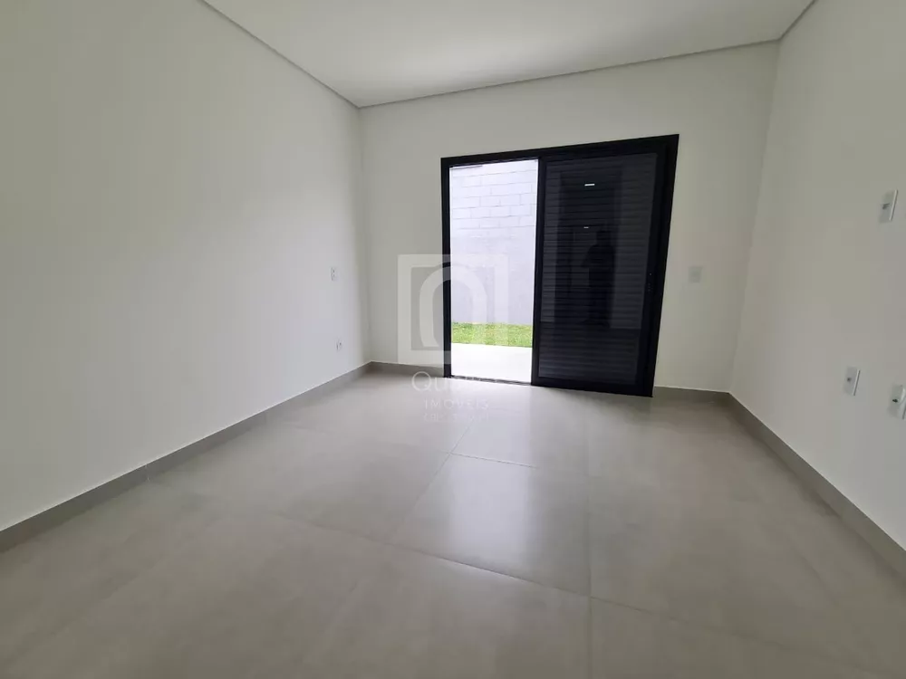 Casa de Condomínio à venda com 3 quartos, 240m² - Foto 14