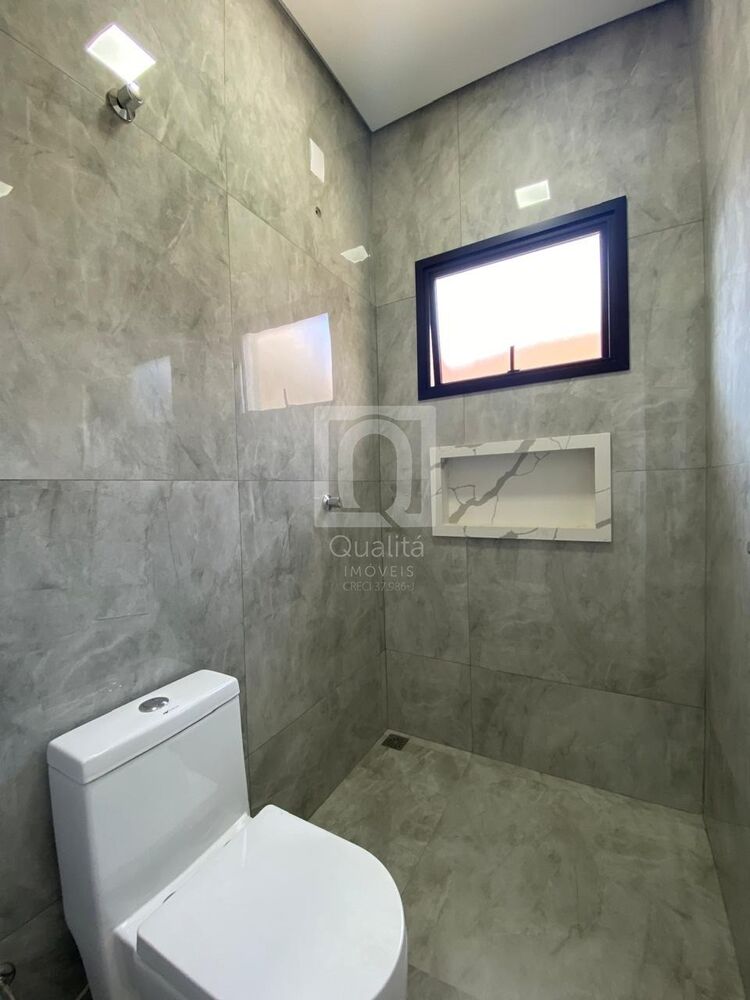 Casa de Condomínio à venda com 3 quartos, 144m² - Foto 1