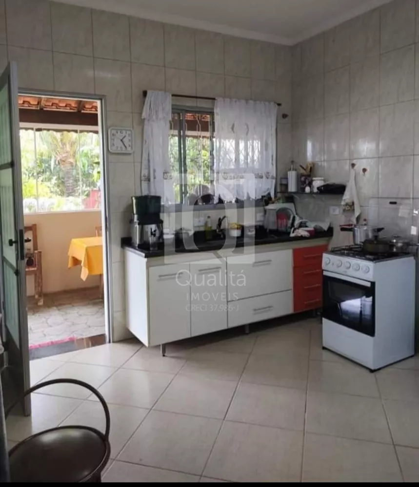 Casa de Condomínio à venda com 3 quartos, 900m² - Foto 3