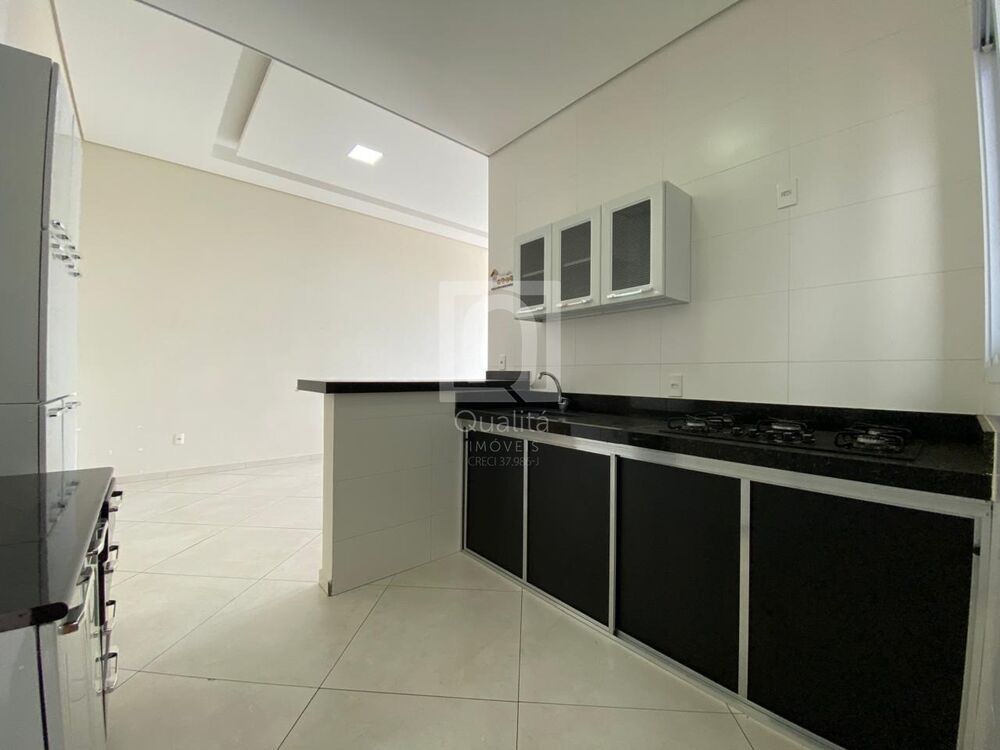 Casa de Condomínio à venda com 3 quartos, 200m² - Foto 5