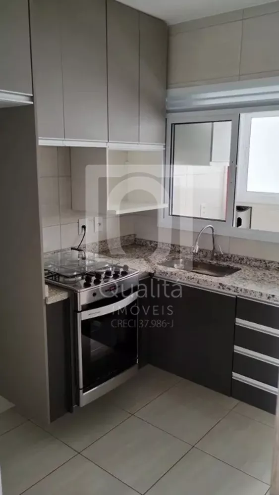 Apartamento à venda com 2 quartos, 68m² - Foto 3