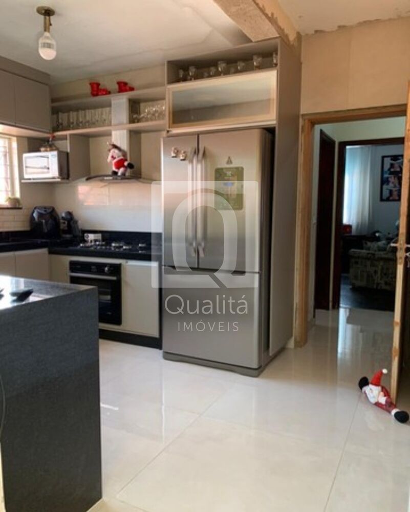Sobrado, 3 quartos, 230 m² - Foto 1