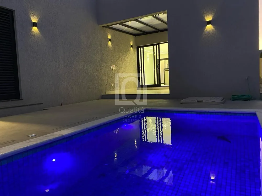 Casa de Condomínio, 4 quartos - Foto 1