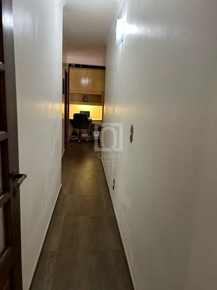 Casa à venda com 3 quartos, 202m² - Foto 6