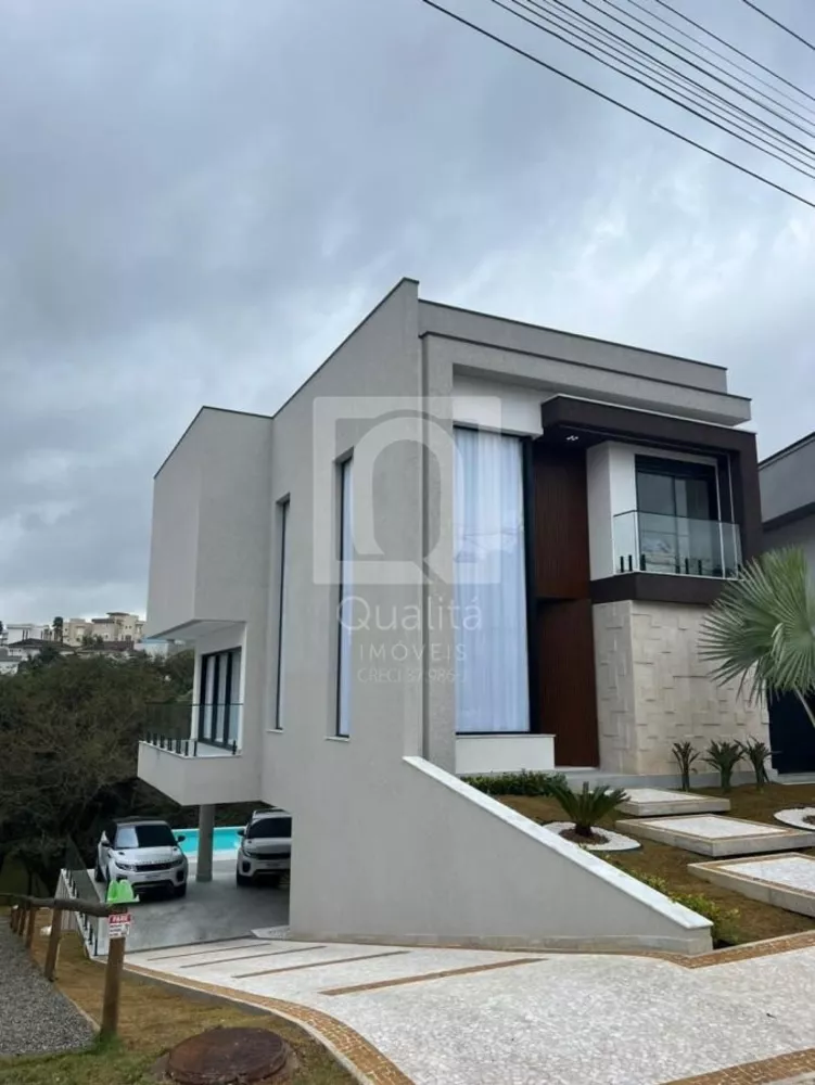 Casa de Condomínio à venda com 4 quartos, 440m² - Foto 4