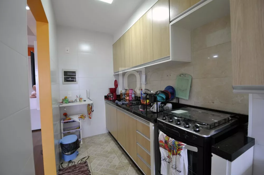 Apartamento à venda com 3 quartos, 77m² - Foto 4