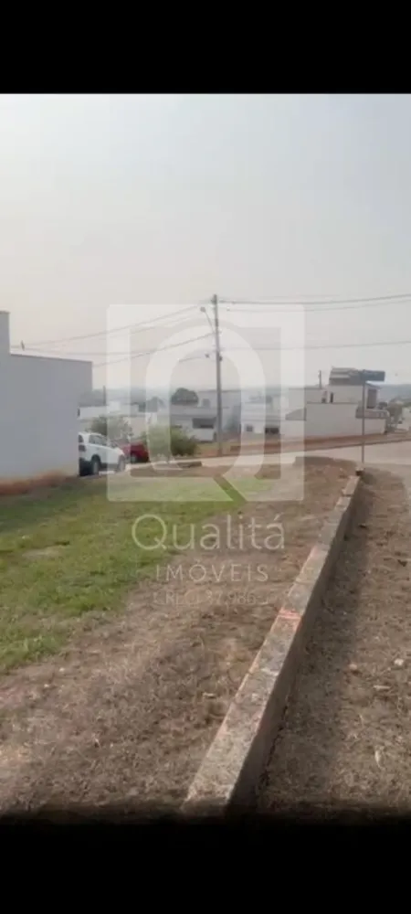 Terreno, 180 m² - Foto 1
