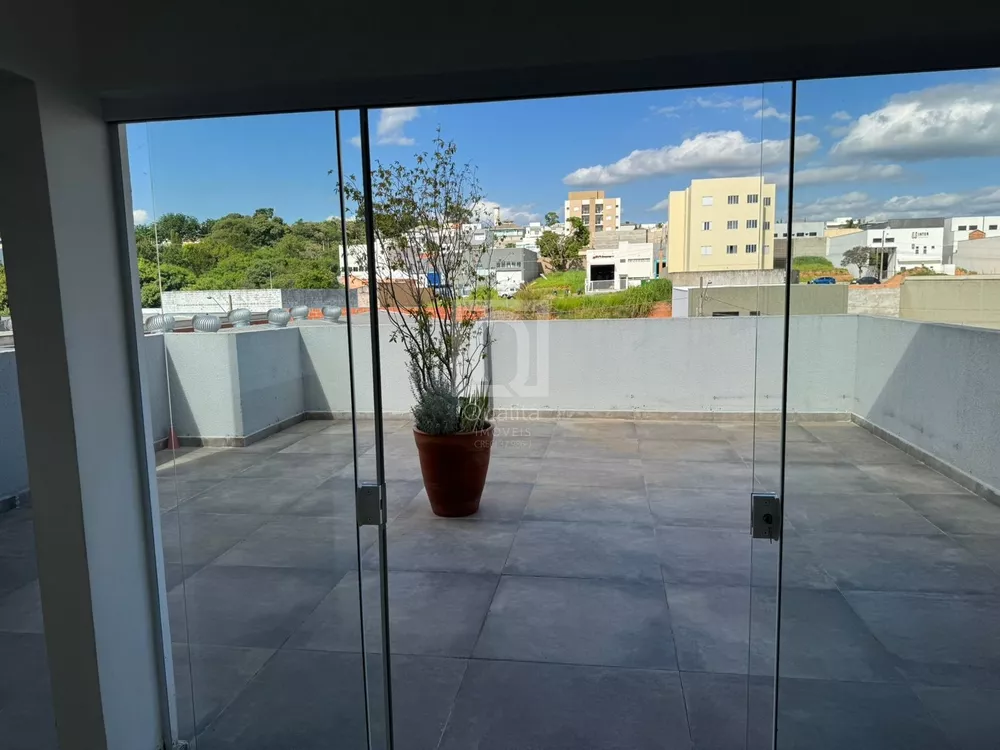 Apartamento, 3 quartos, 180 m² - Foto 2