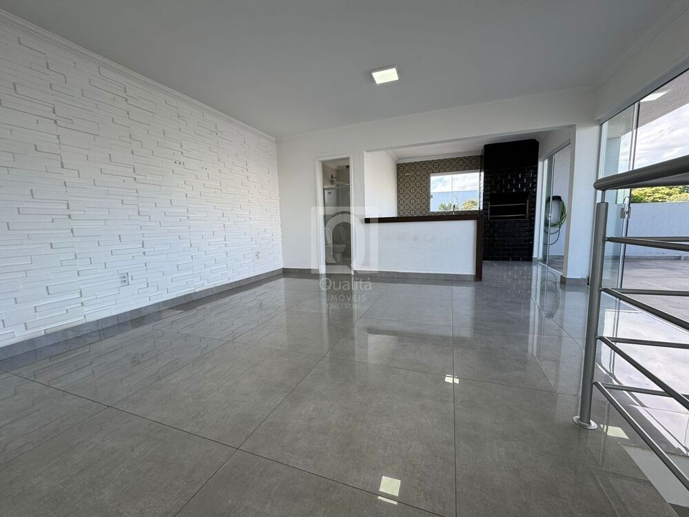 Apartamento, 3 quartos, 180 m² - Foto 1