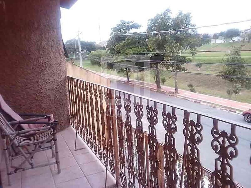 Sobrado, 3 quartos, 293 m² - Foto 2