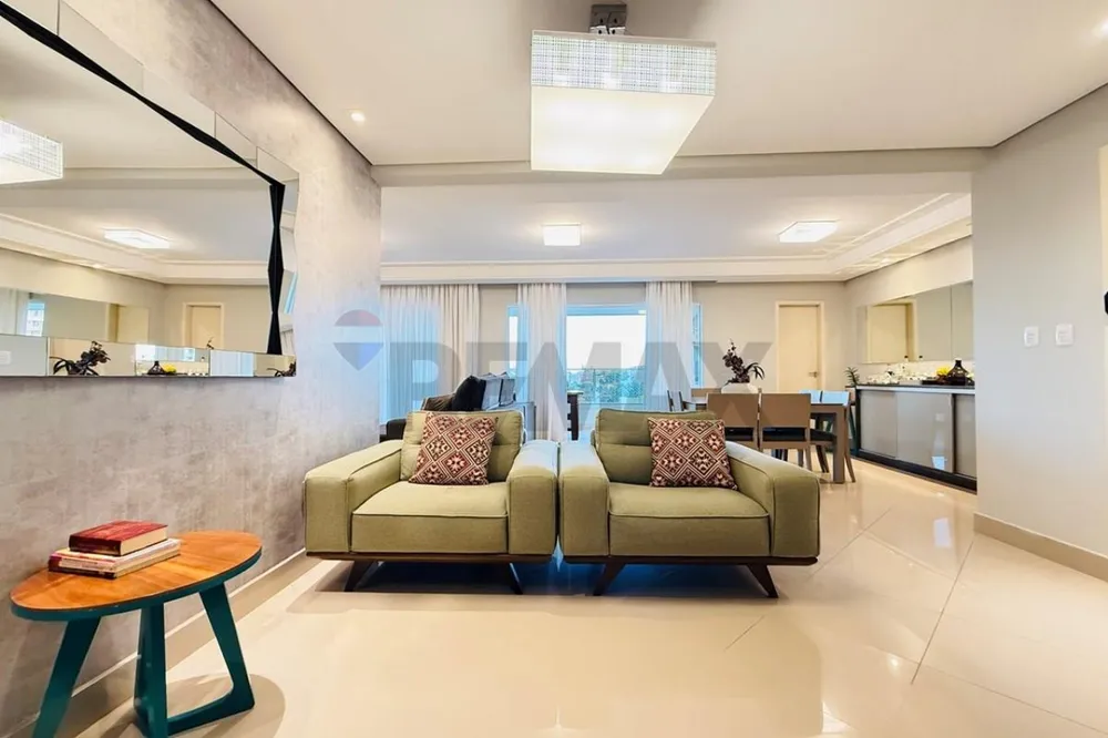 Apartamento, 3 quartos, 156 m² - Foto 2