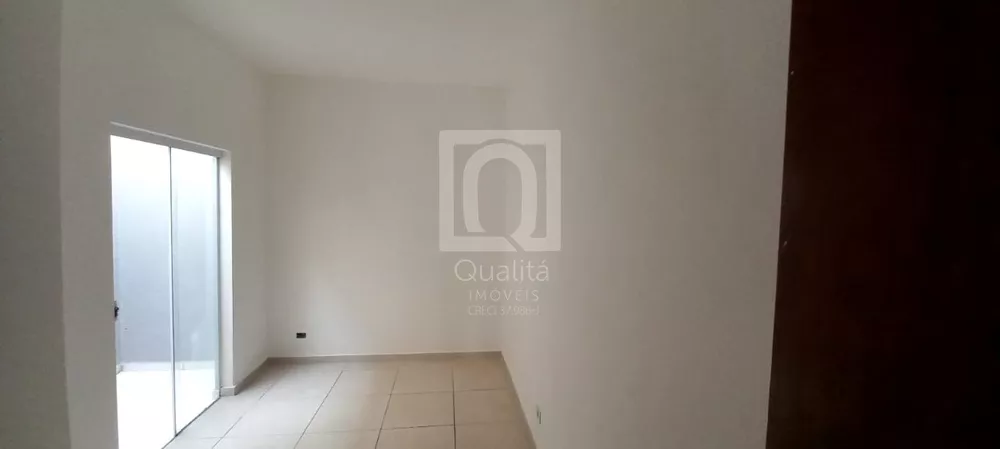 Casa à venda com 2 quartos, 51m² - Foto 5