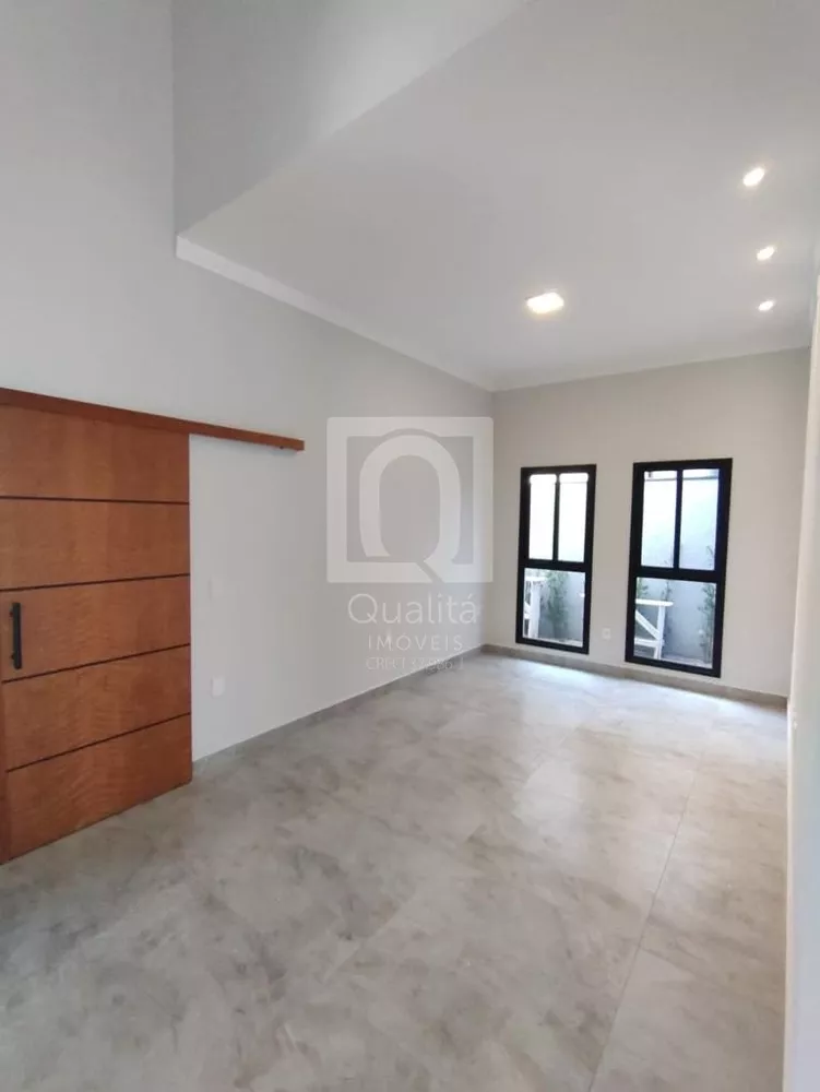 Casa de Condomínio à venda com 3 quartos, 243m² - Foto 4