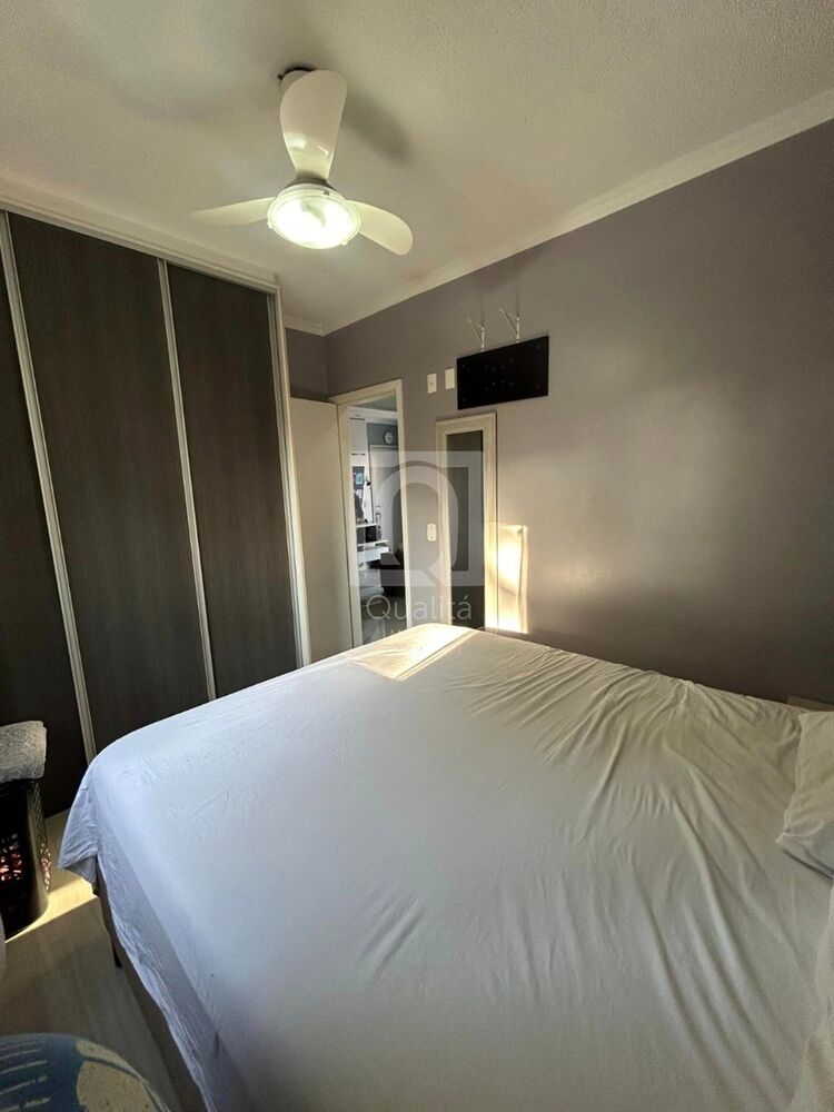 Apartamento à venda com 2 quartos, 50m² - Foto 4