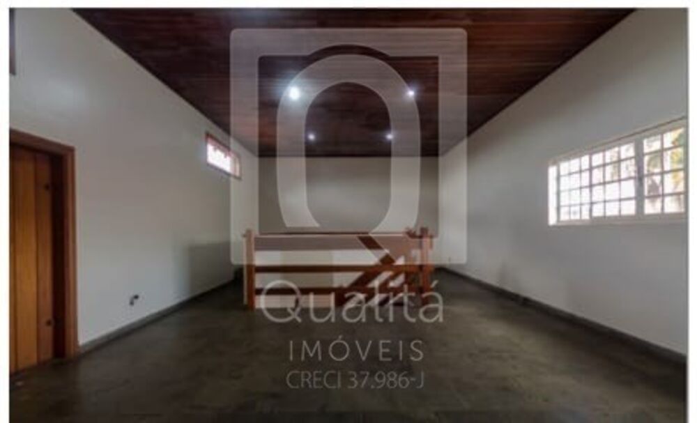 Sobrado, 3 quartos, 572 m² - Foto 1