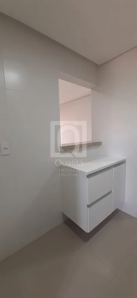 Apartamento, 3 quartos, 71 m² - Foto 2