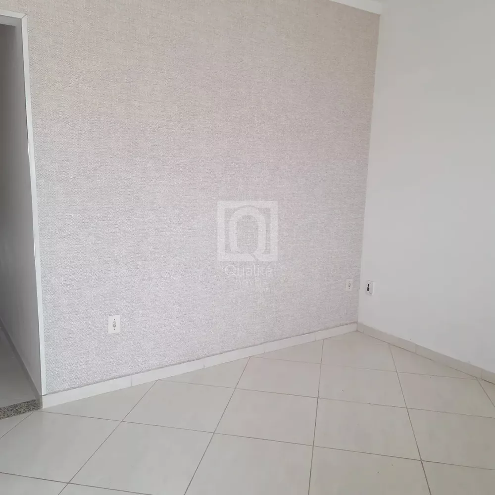 Casa à venda com 4 quartos, 172m² - Foto 9