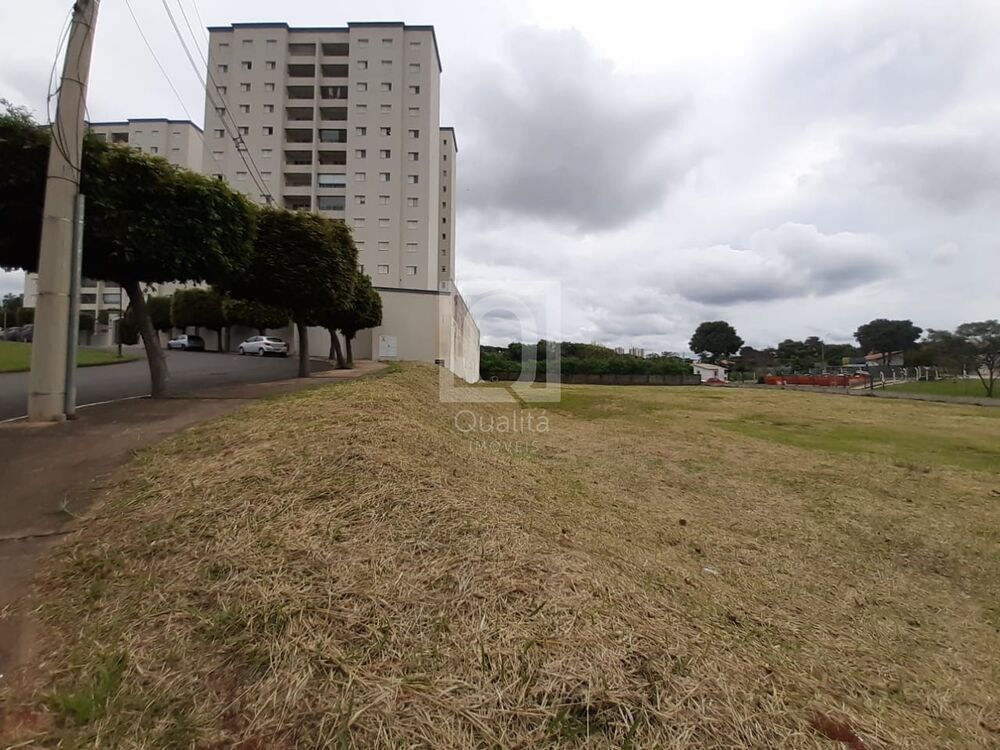 Loteamento e Condomínio - Foto 13