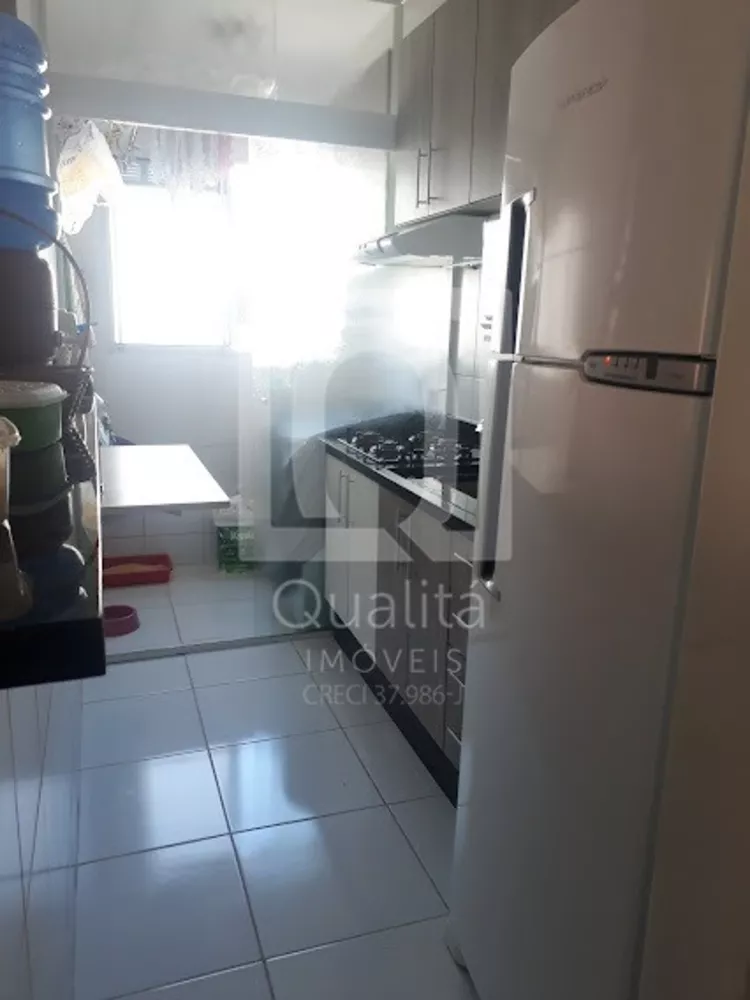 Apartamento à venda com 2 quartos, 49m² - Foto 4