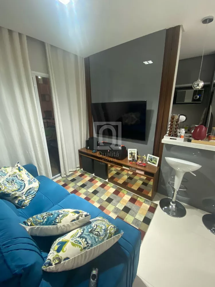 Apartamento à venda com 2 quartos, 53m² - Foto 2