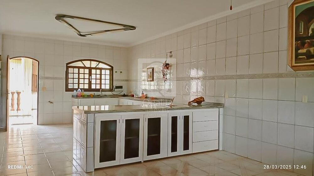 Chácara à venda com 3 quartos, 3000m² - Foto 7