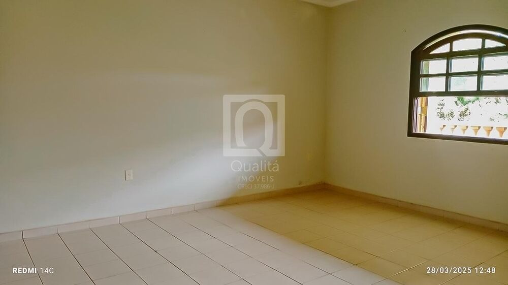 Chácara à venda com 3 quartos, 3000m² - Foto 11