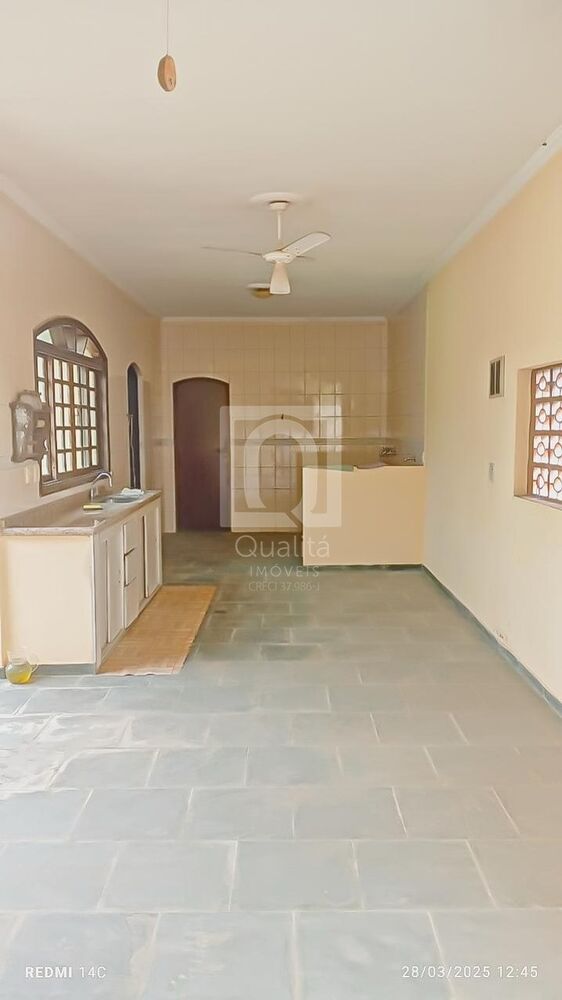 Chácara à venda com 3 quartos, 3000m² - Foto 8