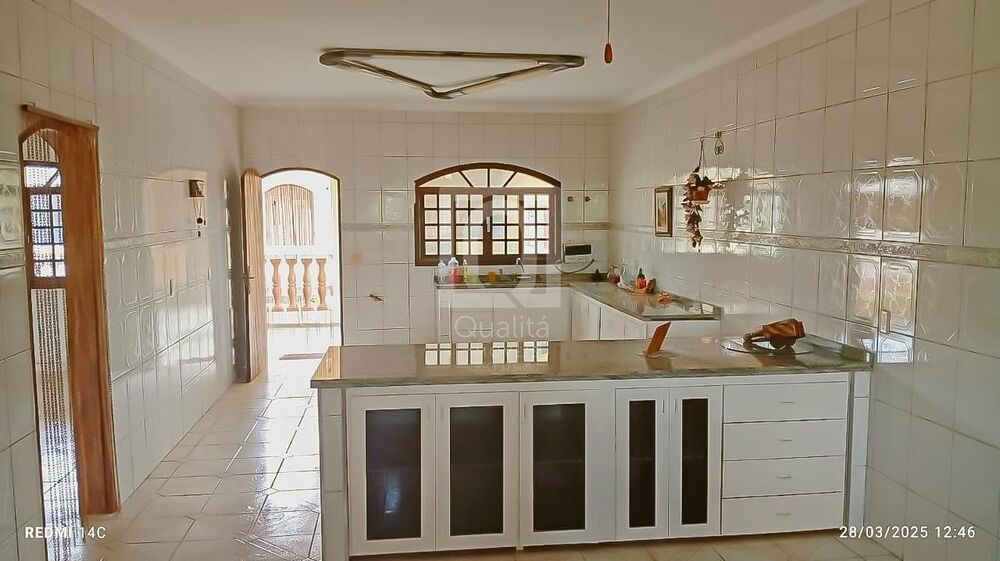 Chácara à venda com 3 quartos, 3000m² - Foto 3