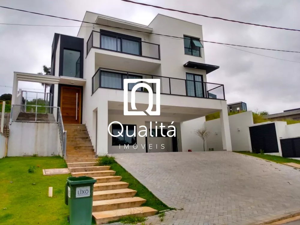 Casa de Condomínio à venda com 3 quartos, 350m² - Foto 1