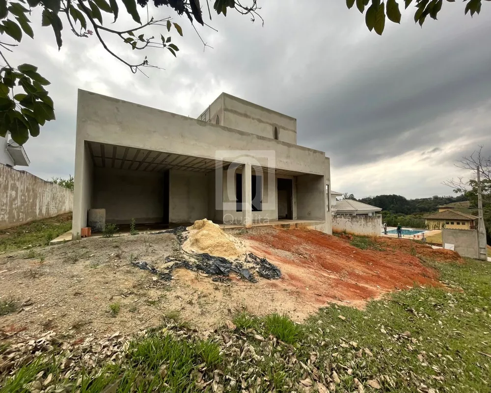 Casa de Condomínio à venda com 3 quartos, 400m² - Foto 1